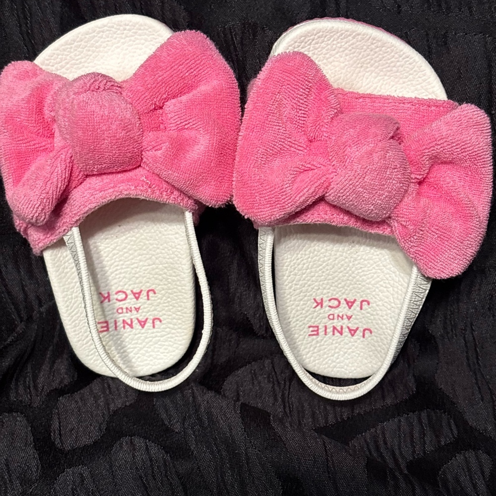Janie and Jack pink terry bow sandals size 4